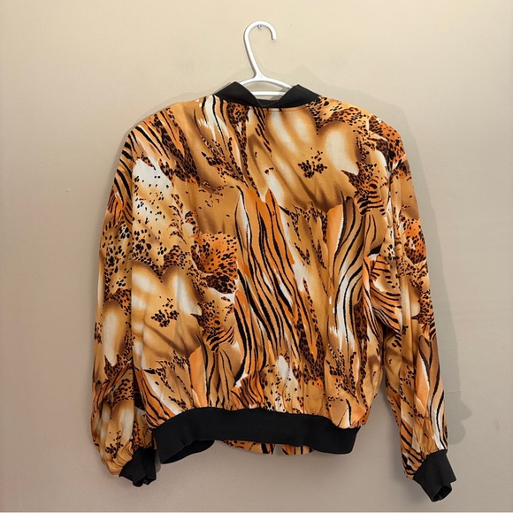 Vintage 80s CARBIE Animal Print Bomber Jacket – Size Medium Like New - Picture 6 of 9